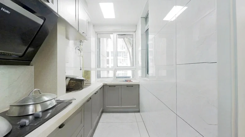 Eastern Supreme Lord - View 6