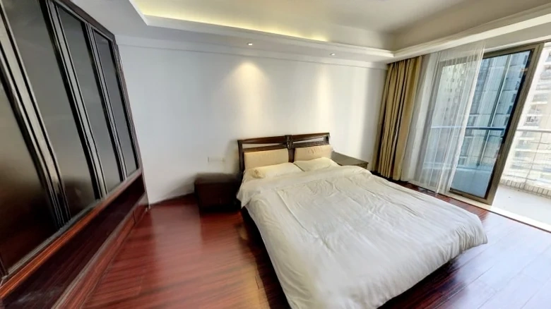 Jia Yu Junyu Gongguan - View 4