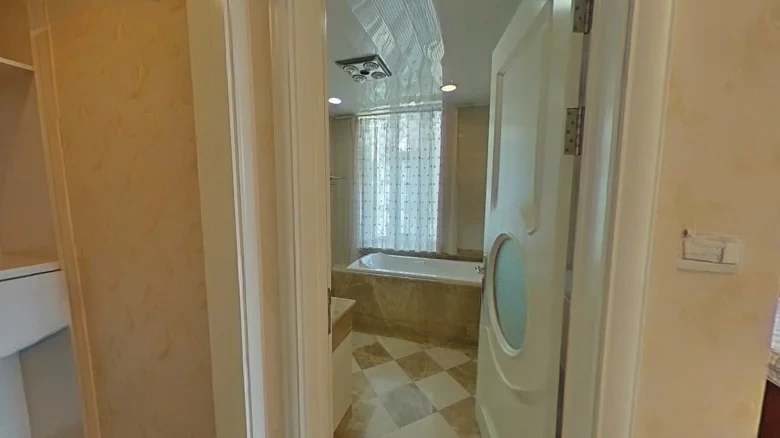 Dalian Pearl - View 8