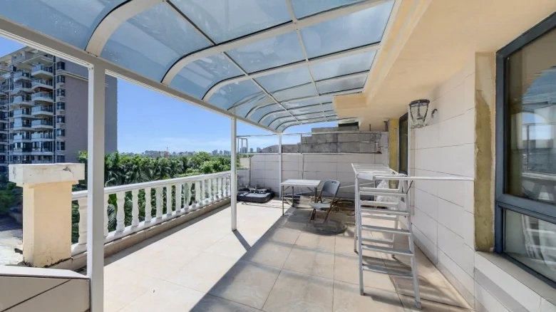 Golden Fingers Hainan Grand Mansion - View 16