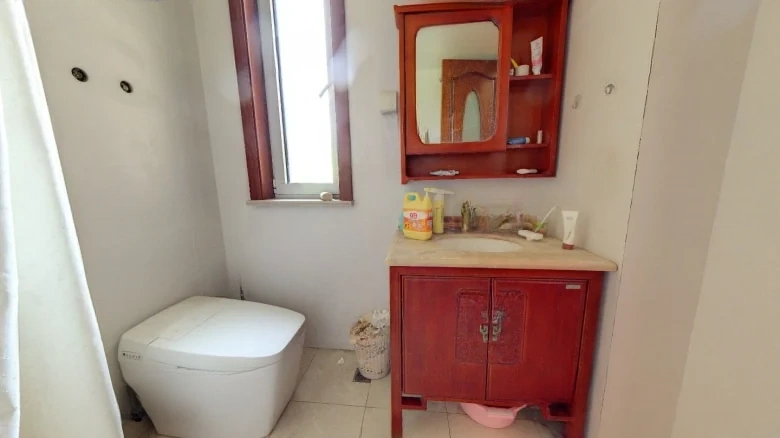 Mountain Water Flower Mansion - View 9