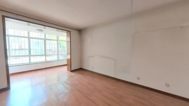 Shi Fu Apartments - View 3