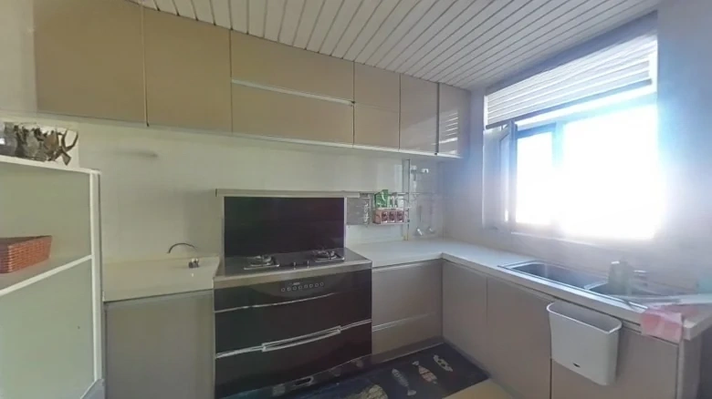 Golden Estate Manor - View 7