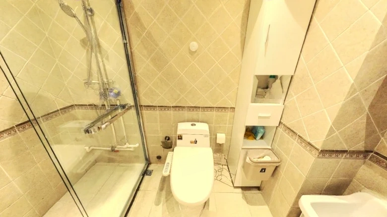 Elyatt Bay Phase II - View 14