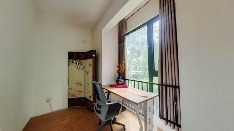 Lakeside Mandarin Court - View 10