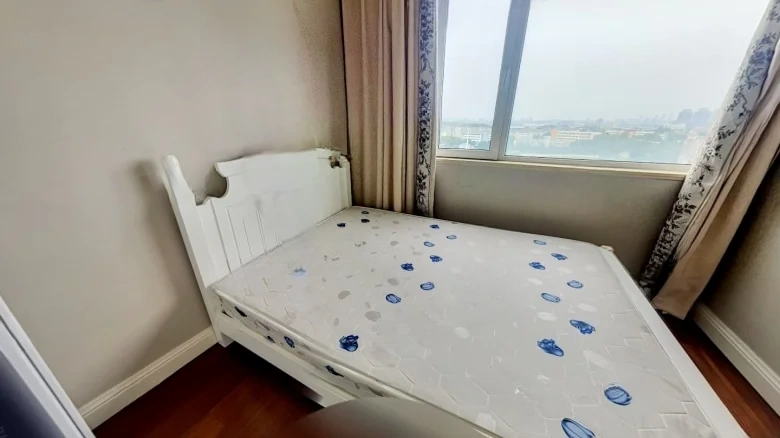 Wharf Palisades - View 2