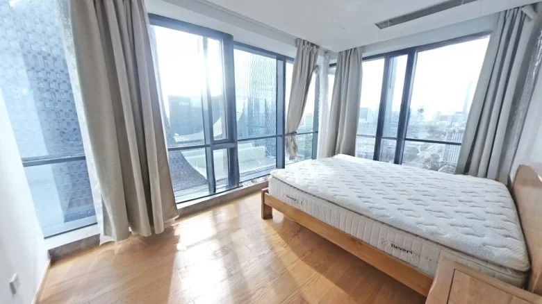 Joy Rui Cloud Top Collection - View 1