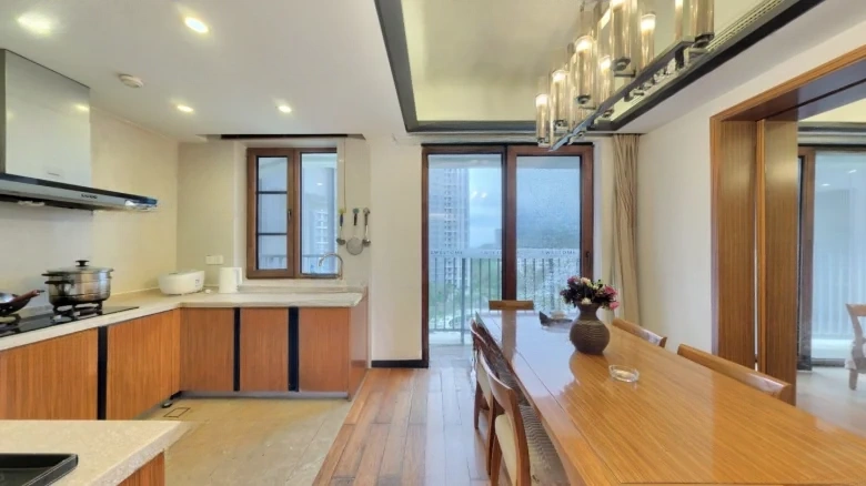 Banshan Peninsula - View 9