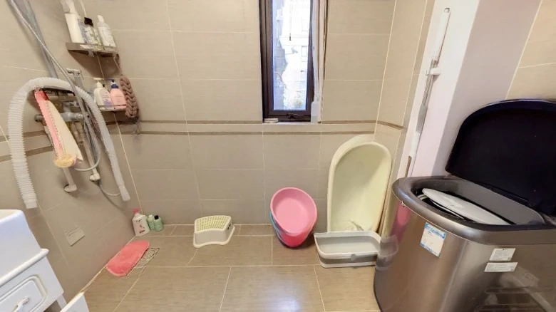 Mingyue Villa莊 can be translated as Manor or Estate, but since - View 6