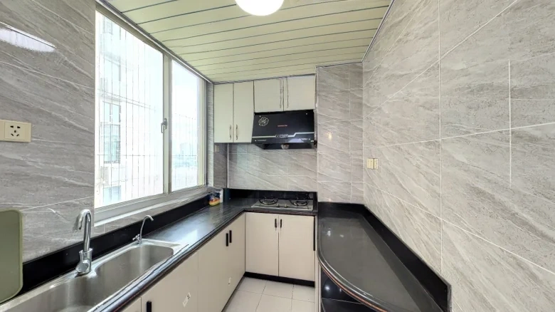 Nengqun Tower Complex - View 6