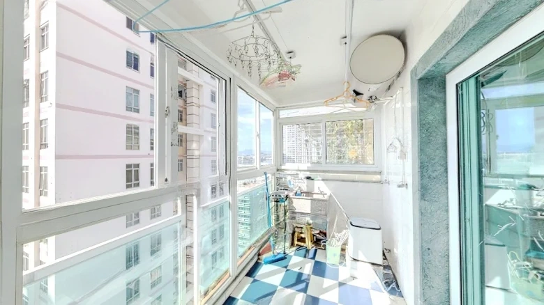 Yucheng Tower - View 9