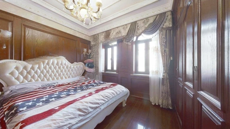 Jadeite Manor - View 3