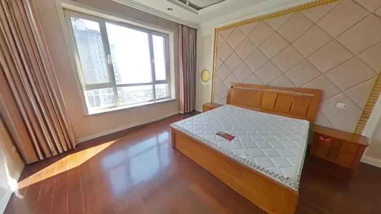 Dalian Pearl - View 3