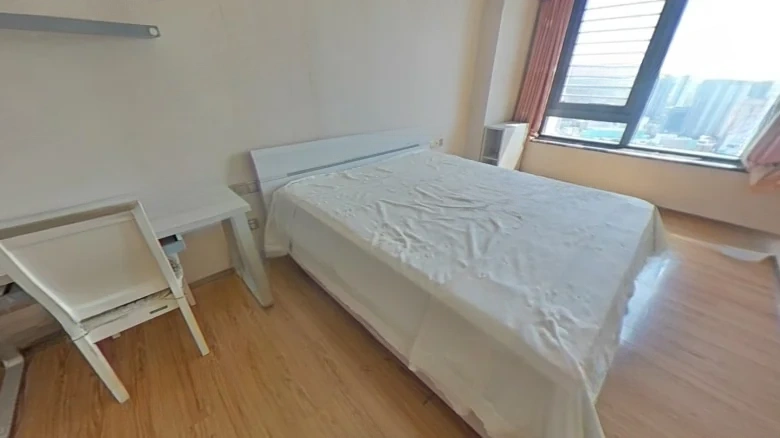 One Square International - View 3