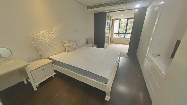 Huayuan Tian'e Bao - View 1