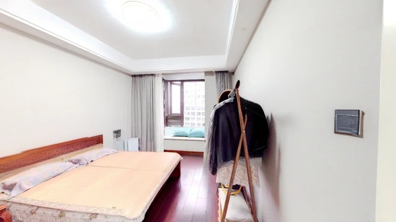 Mountain View Waterfront - View 2