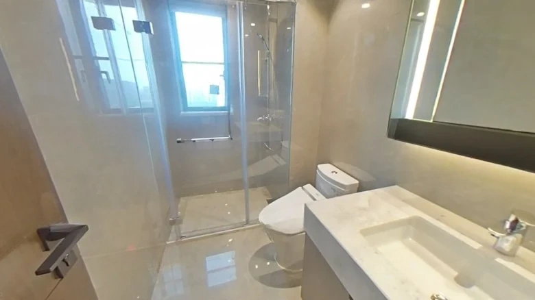 Lakefront Green City River Singing Emerald - View 10