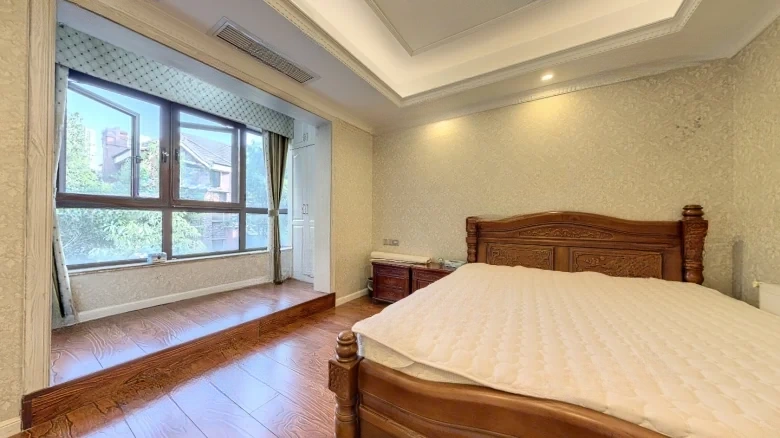 Moonlit Bay Long Beach C District - View 2