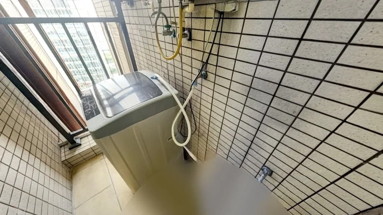 Pazhou Xin Village Apartment - View 9