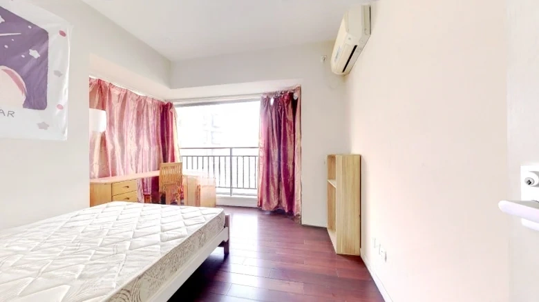 Vanke Yitian Plaza - View 2