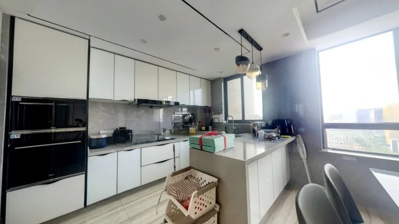 Starlight Square - View 10