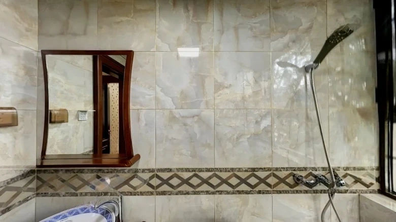 Tianshan Xi Lake - View 10