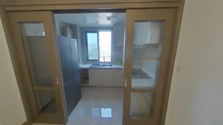 Liangjiang Li Cheng Lake Spring Residence - View 7