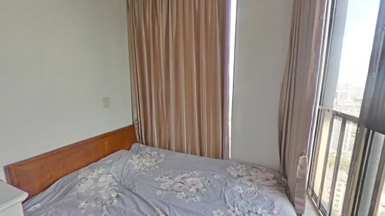 Linglong Manor - View 3