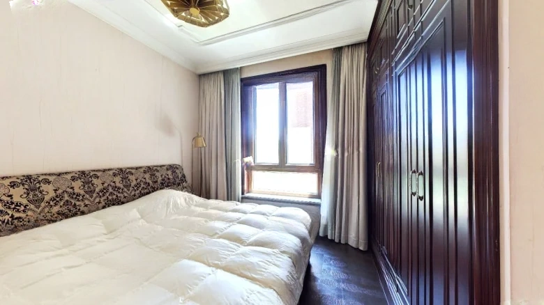 Diaoyutai No. 7 Courtyard - View 2