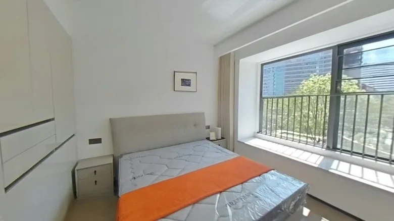 Jianfa Port Wuyuan Hao Yue Moon Phase - View 4