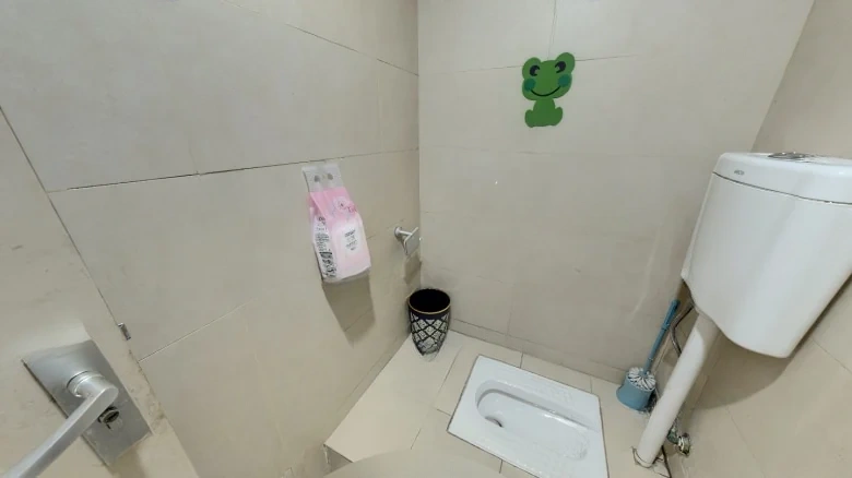 7080 Center Square - View 4