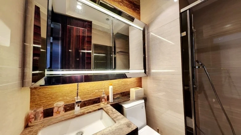 Heavenly Dragon Pavilion - View 11