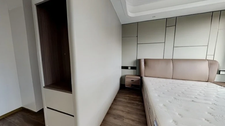 Zhongjun Tianxiu - View 2