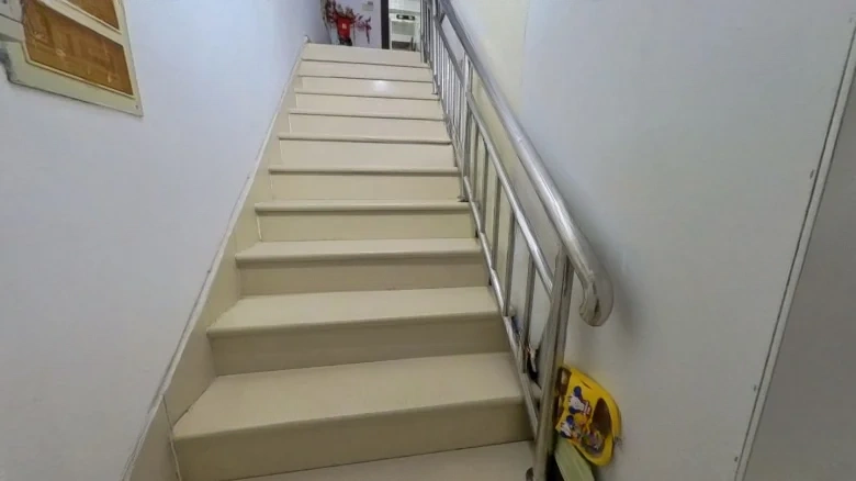 Yi Zhong Gaoshan - View 12