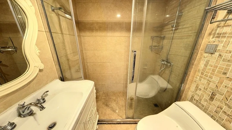 Polyzen Crystal Mountain - View 9