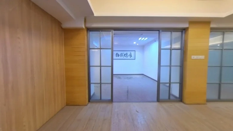 Platinum Elegance Pavilion - View 2