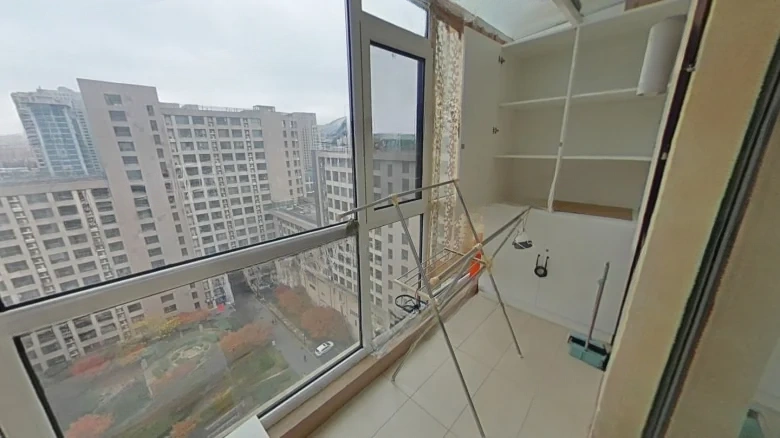 Deep Blue Apartment - View 8