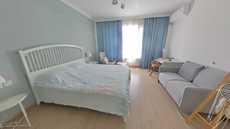 Eminent Hill Family Residence - View 2