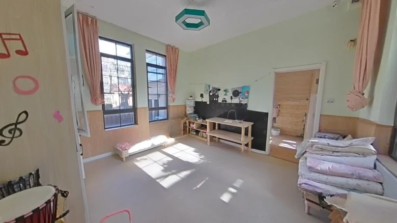 Green City Ideal City Blue Courtyard C Zone - View 2