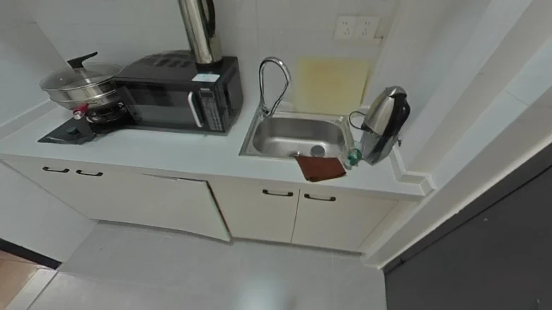 HuaYang Road 172 Lane Compound - View 4