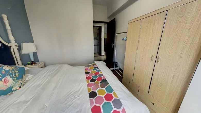 Pazhou Xin Village Apartment - View 2