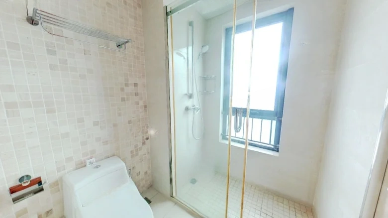 Renaissance Crystal Garden G53 Apartment - View 8