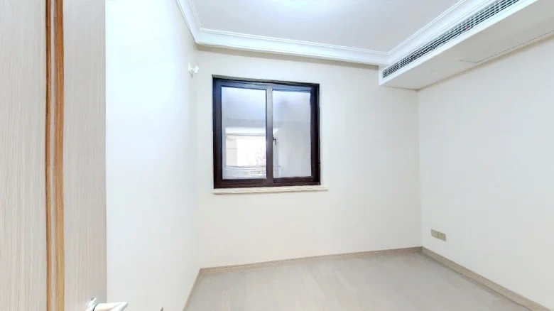 Jinghai Mansion - View 4