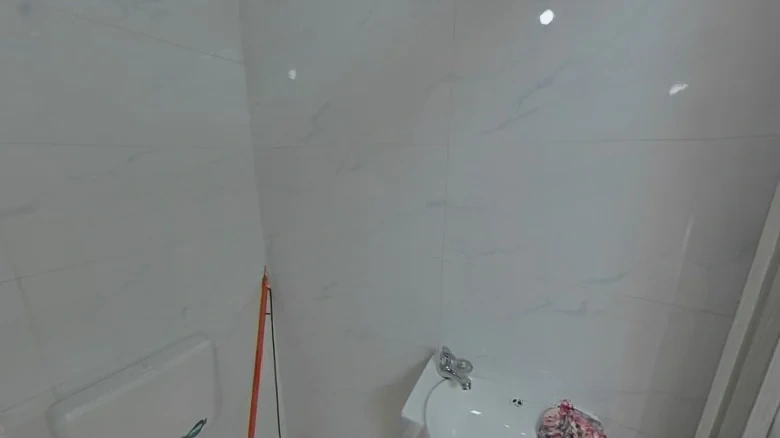 Donghua West Road - View 4