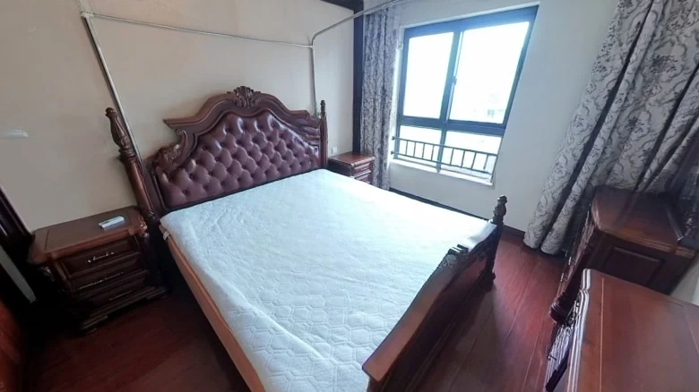 Paulaner Leaf Language (Phase 2) Apartment - View 4