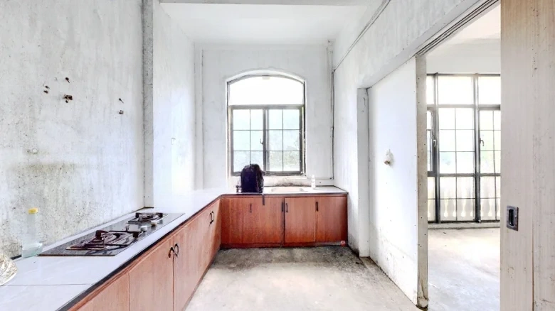 Spring Verdant Villa - View 14