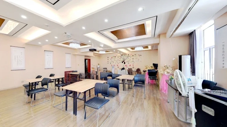 Bai Chuang Tower - View 1