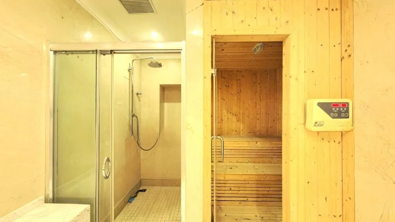 Dongcheng Courtyard Compound - View 12