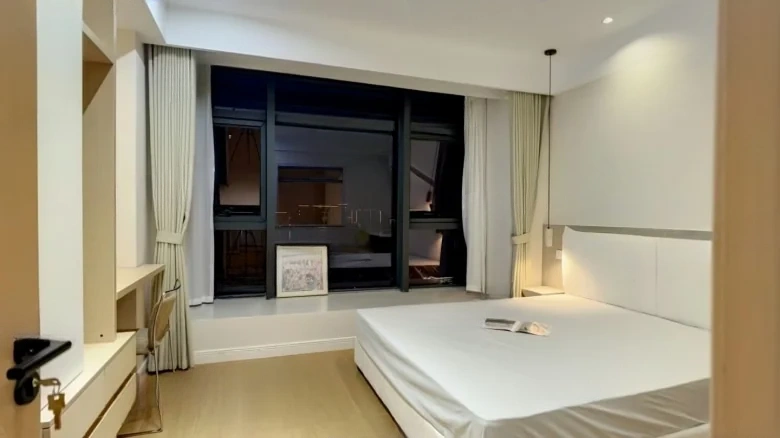 Kerry Golden Palace - View 3