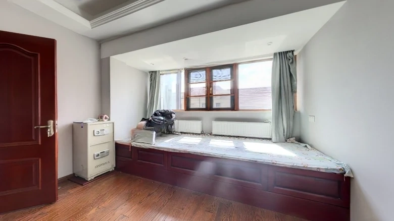 Golden Tranquil Bay Gemplex - View 5